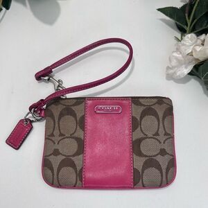 Coach Signature PVC Corner Zip Wristlet Wallet 7.5" Tan Logo Canvas Leather Trim
